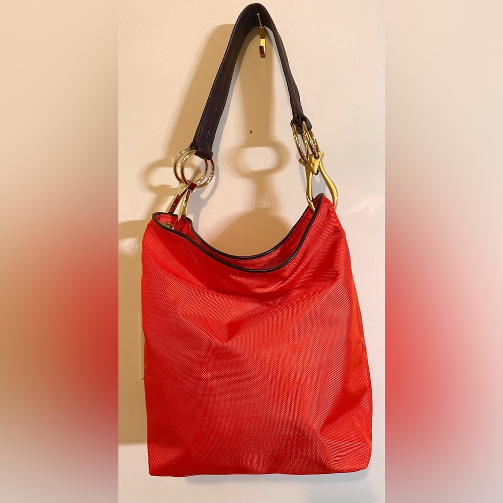 JPK Paris 75 🍅 Red bucket/hobo bag, brwn leather strap, chunky goldtone hardware